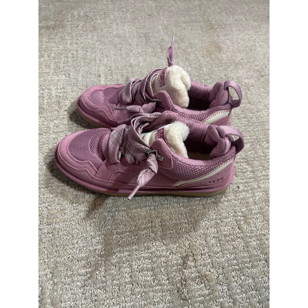 UGG Kids‎ Pink Fur Lined Fashion Sneakers Shoes Size 6